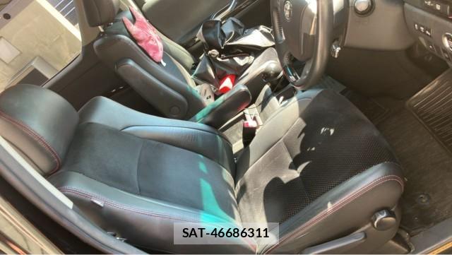 Toyota VELLFIRE 2013-10 8281164-5