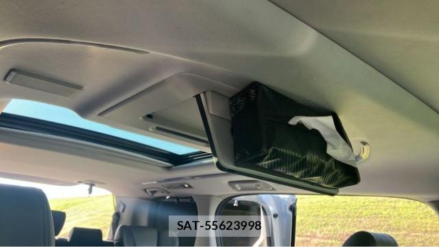 Toyota VELLFIRE 2018-05 8281280-15