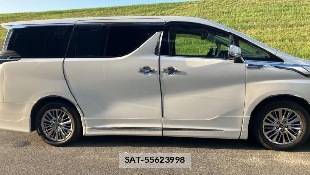 Toyota VELLFIRE 2018-05 8281280-3