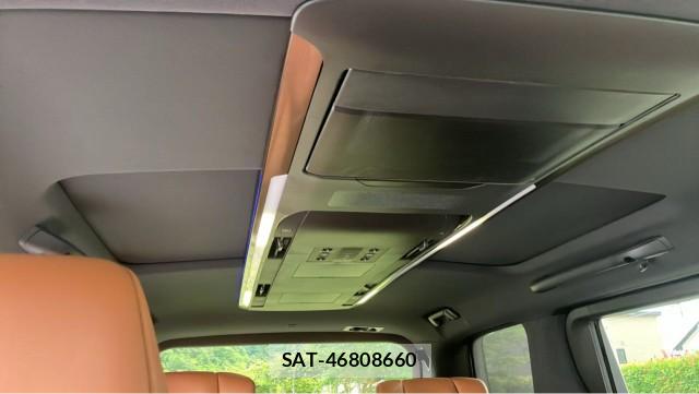 Toyota VELLFIRE 2025-07 8281321-15