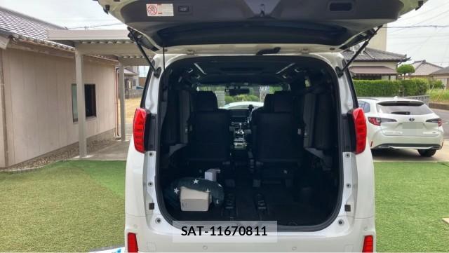 Toyota VELLFIRE 2016-11 8281345-17