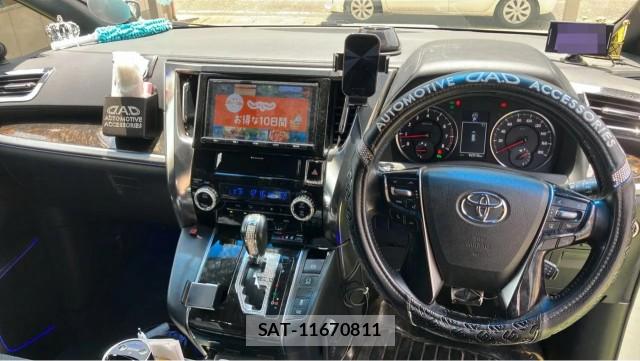 Toyota VELLFIRE 2016-11 8281345-2