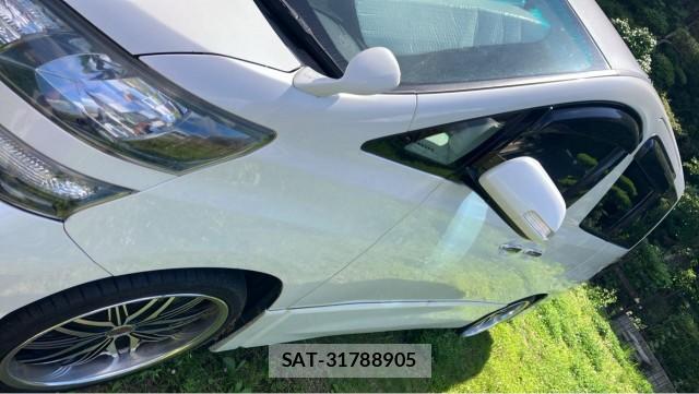 Toyota VELLFIRE 2009-03 8281540-10