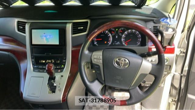 Toyota VELLFIRE 2009-03 8281540-16