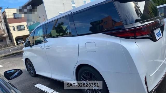 Toyota VELLFIRE 2025-06 8281564-10