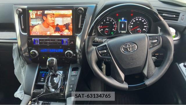 Toyota VELLFIRE 2016-06 8281653-16