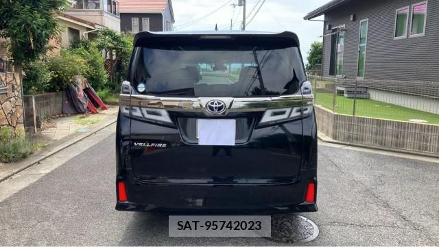 Toyota VELLFIRE 2018-12 8281693-1