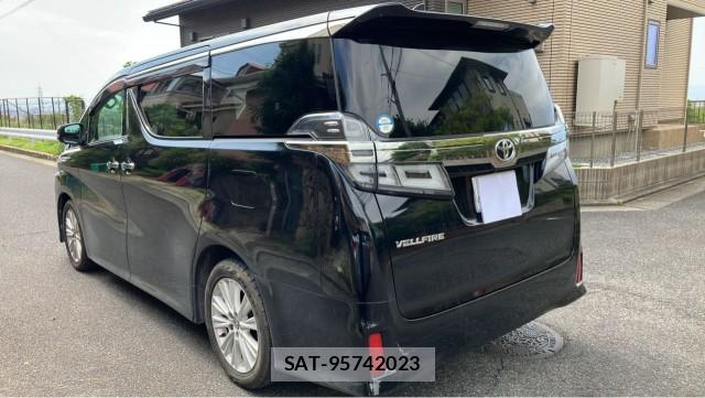 Toyota VELLFIRE 2018-12 8281693-12