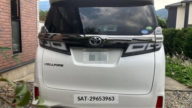 Toyota VELLFIRE 2018-02 8281705-1