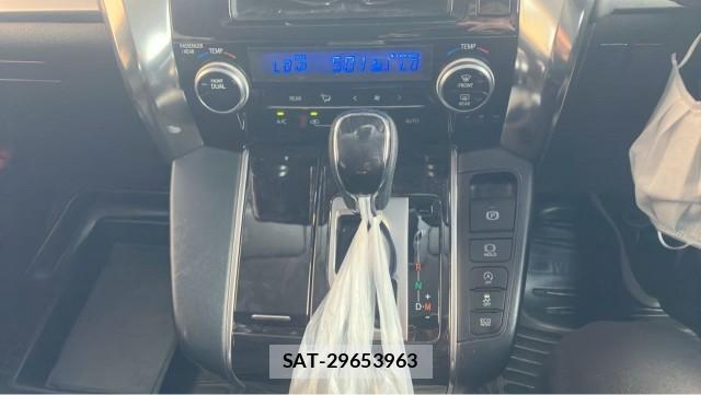 Toyota VELLFIRE 2018-02 8281705-14