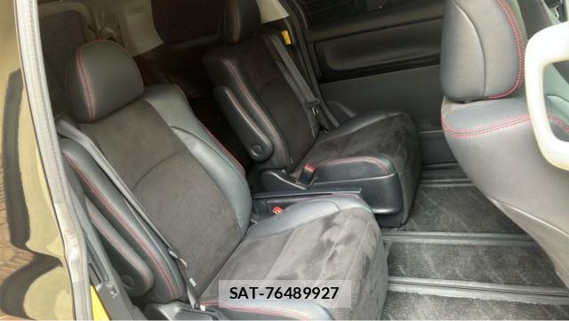 Toyota VELLFIRE 2013-02 8281839-6