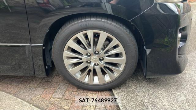 Toyota VELLFIRE 2013-02 8281839-8