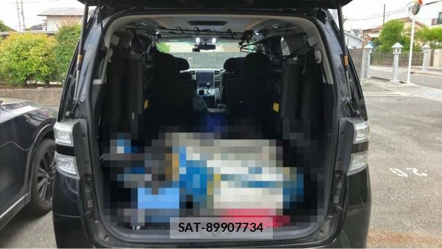 Toyota VELLFIRE 2012-05 8281844-17