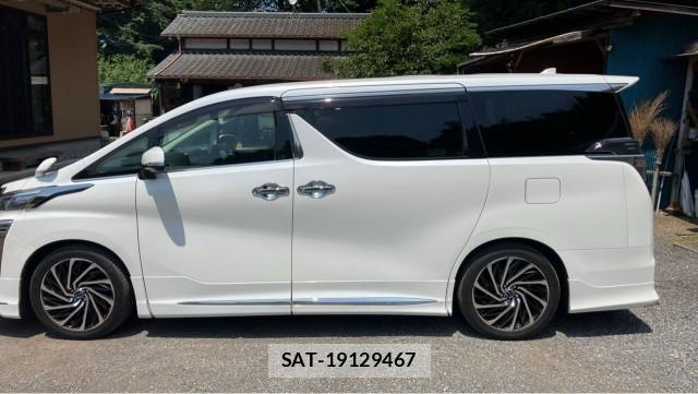 Toyota VELLFIRE 2019-03 8281942-10