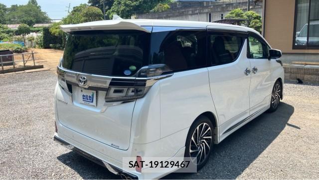 Toyota VELLFIRE 2019-03 8281942-12