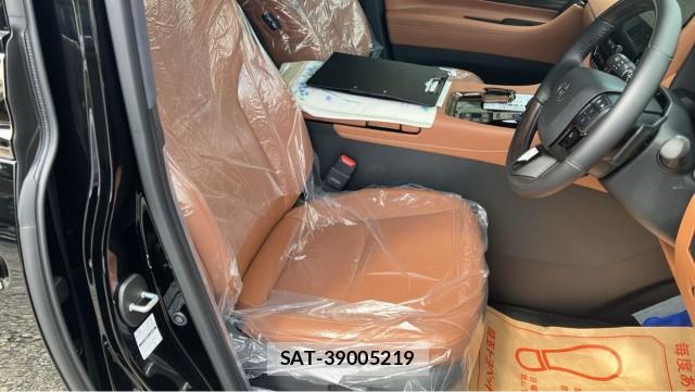 Toyota VELLFIRE 2025-07 8281956-5
