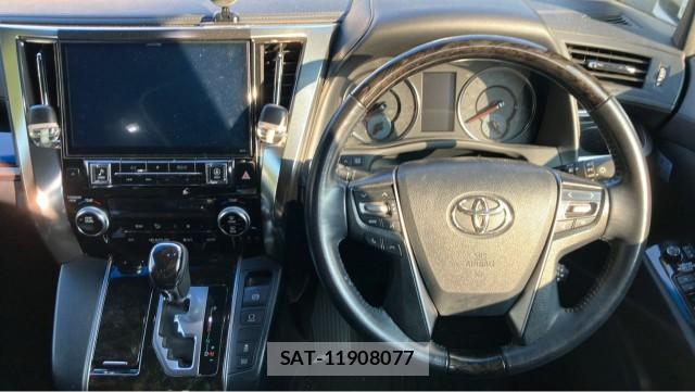 Toyota VELLFIRE 2016-09 8281967-16