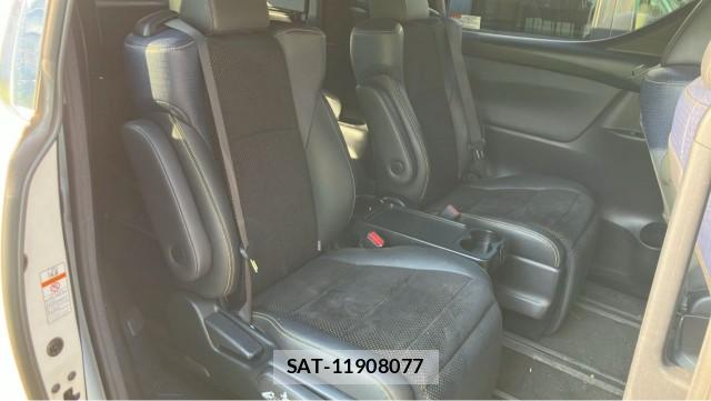 Toyota VELLFIRE 2016-09 8281967-6