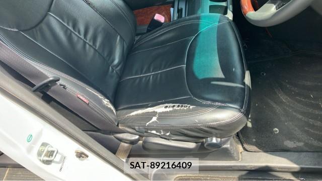 Toyota VELLFIRE 2011-03 8282115-5