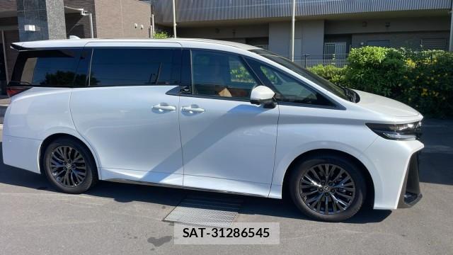 Toyota VELLFIRE 2025-02 8282186-3