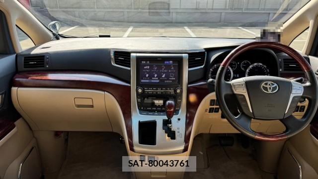 Toyota VELLFIRE 2009-03 8282289-2