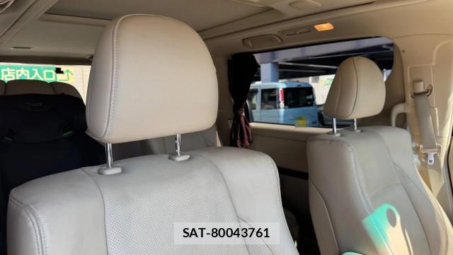 Toyota VELLFIRE 2009-03 8282289-5