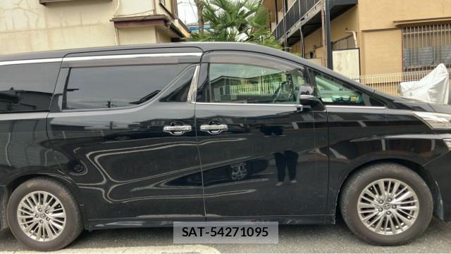 Toyota VELLFIRE 2015-07 8282357-3