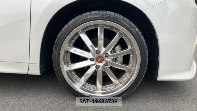 Toyota VELLFIRE 2016-03 8282378-8