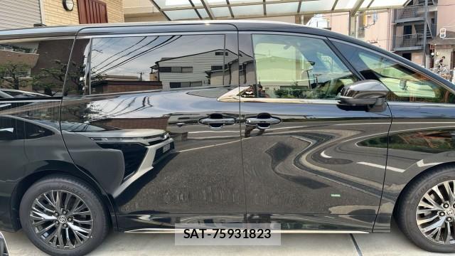 Toyota VELLFIRE 2025-09 8282419-10