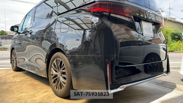 Toyota VELLFIRE 2025-09 8282419-12
