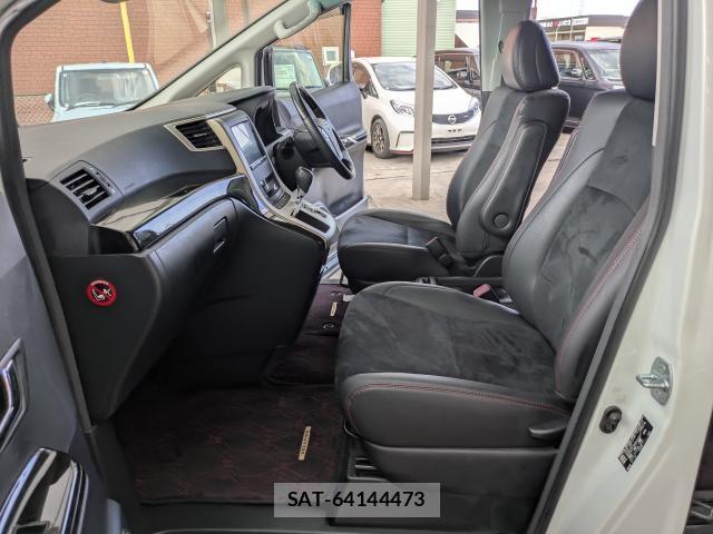 Toyota VELLFIRE 2013-11 8282698-14