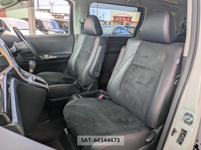 Toyota VELLFIRE 2013-11 8282698-5