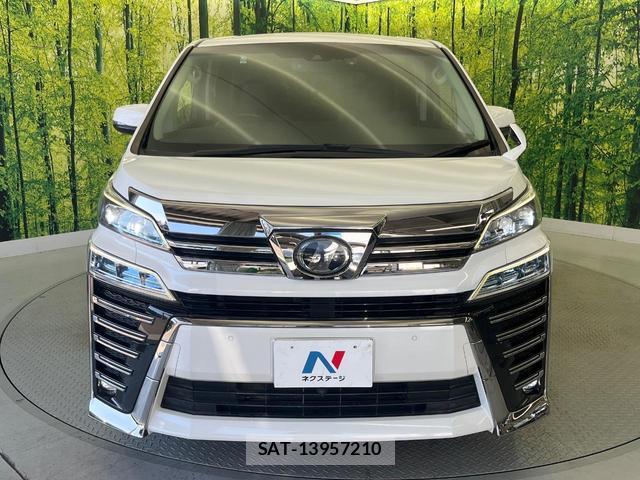 Toyota VELLFIRE 2019-09 8283034-15