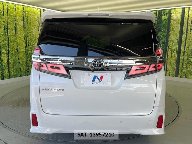 Toyota VELLFIRE 2019-09 8283034-16