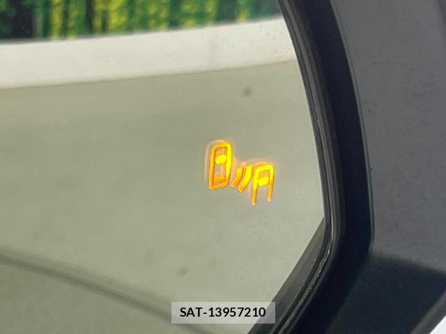 Toyota VELLFIRE 2019-09 8283034-6