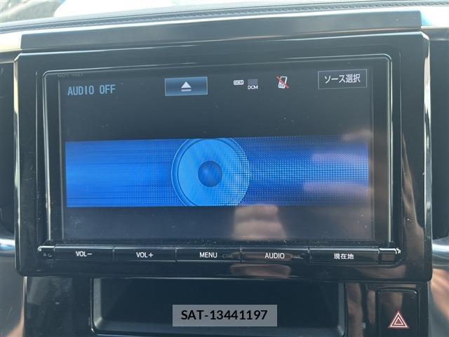 Toyota VELLFIRE 2018-01 8283534-1