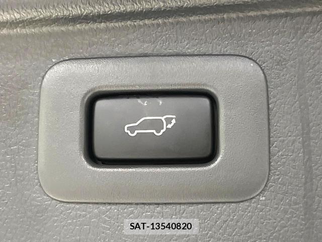Toyota VELLFIRE 2010-01 8284152-5