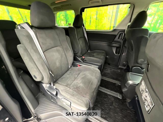 Toyota VELLFIRE 2010-01 8284152-7