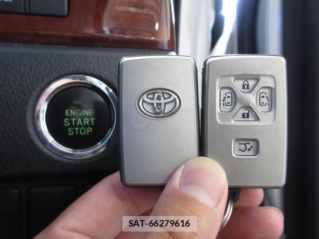 Toyota VELLFIRE 2010-09 8285127-2