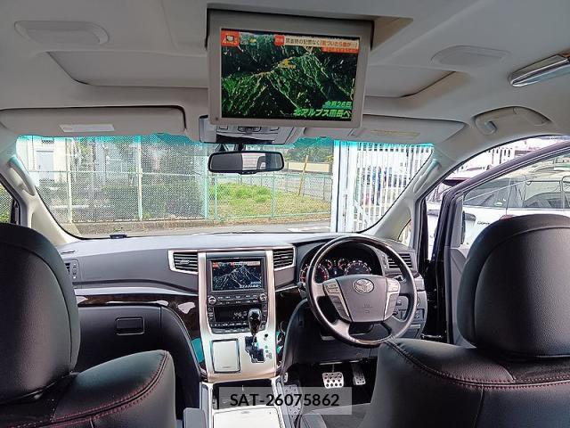 Toyota VELLFIRE 2013-03 8285872-8