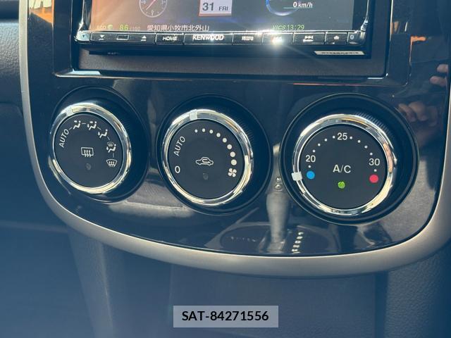 Mazda VERISA 2015-07 8280832-7