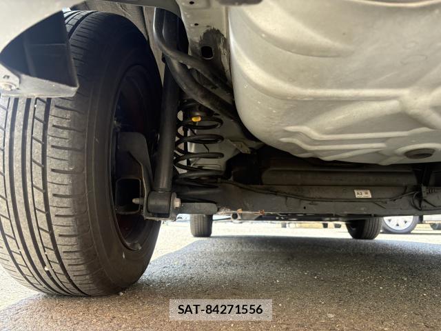 Mazda VERISA 2015-07 8280832-9