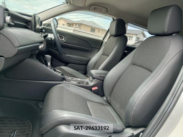 Honda VEZEL 2023-11 8277162-13