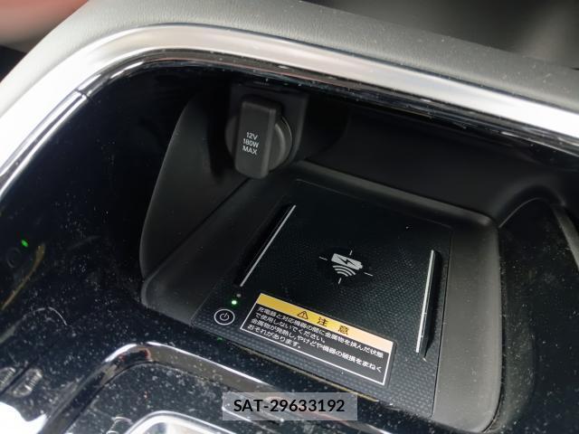 Honda VEZEL 2023-11 8277162-18