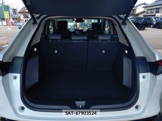 Honda VEZEL 2024-04 8277301-10