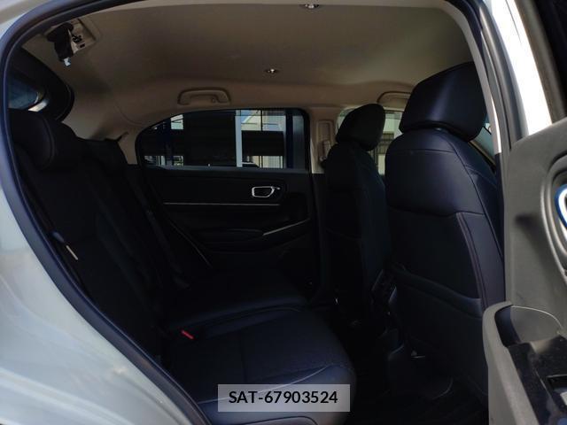 Honda VEZEL 2024-04 8277301-7