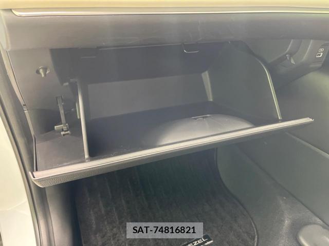 Honda VEZEL 2024-02 8277545-19