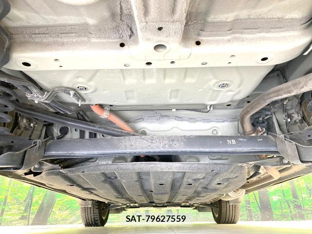 Honda VEZEL 2021-07 8277658-18