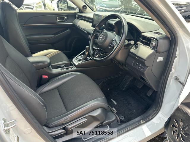 Honda VEZEL 2021-07 8277856-11