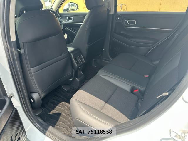Honda VEZEL 2021-07 8277856-14